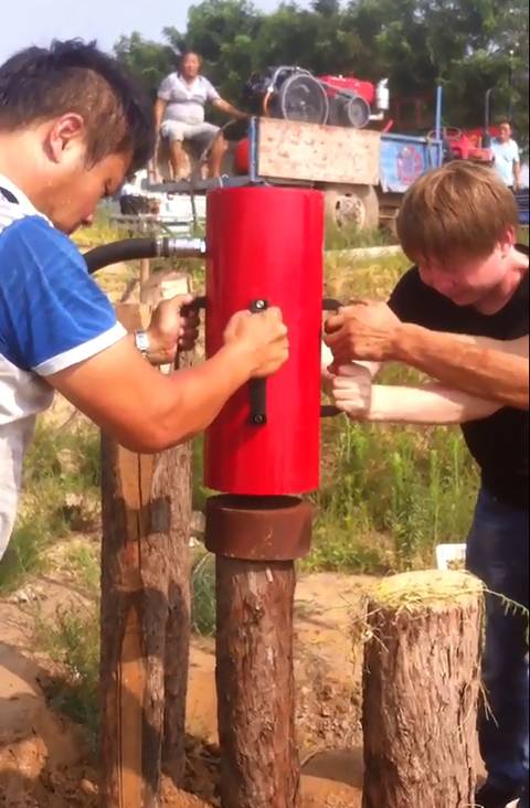 防汛植樁機常見三種錯誤操作，那如何讓防汛打樁機使用時間更長呢!
